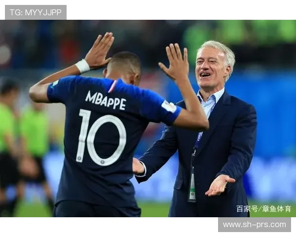 巴西队展现中路渗透战术，备受期待世界杯表现稳定分析